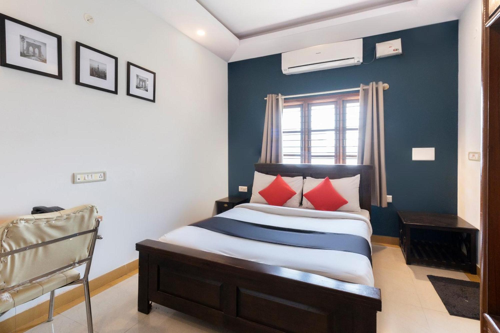 Collection O Victorian Comforts Bangalore Exterior photo